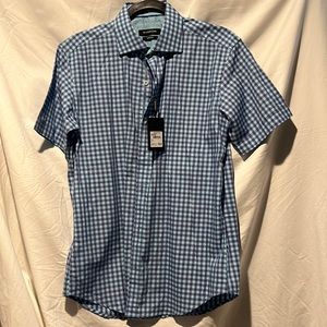 Shot sleeve, plaid blue shirt